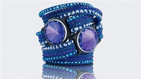 MisfitcSwarovski׿̫֭ܳh