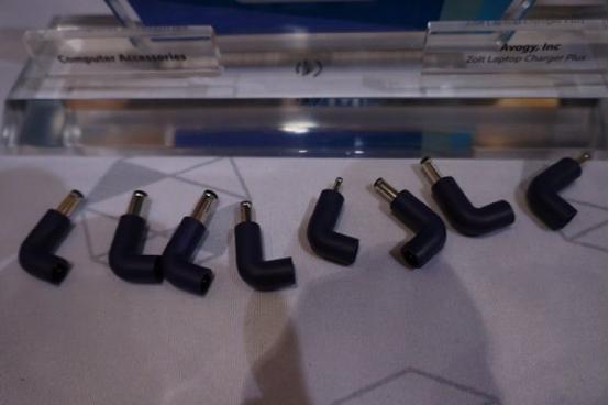 Zolt你充電器:可同時為筆記本和手機充電