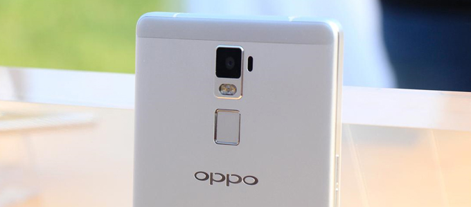 尸蟞真的是吃人肉?看OPPO R7 plus近距離拍攝效果