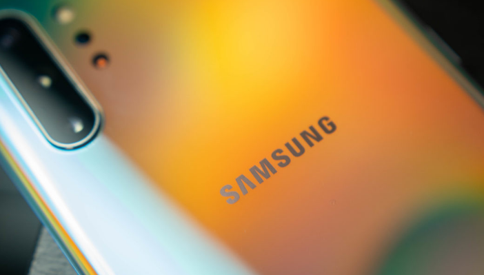 Galaxy A72   90Hz@ʾ+64MPÔz^   449WԪ 