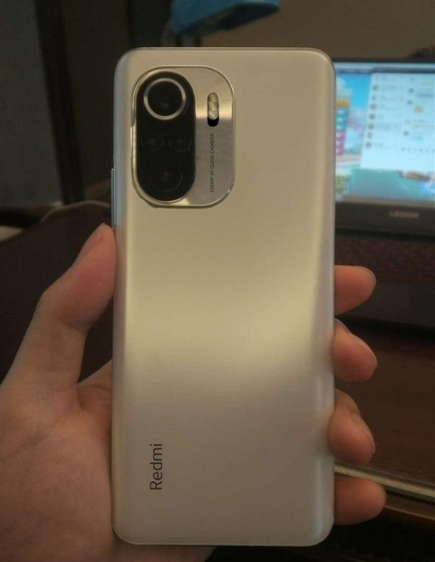 Redmi K40 ϵ֙C   2  25 ̖ 19 c 30 Ҋ 